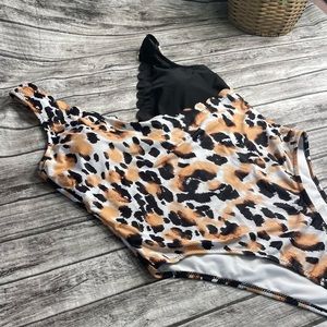 One piece padded top
